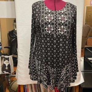 NWT Style & Co. Boho Long Sleeve Tunic with peplum. Body fully lined. Size M